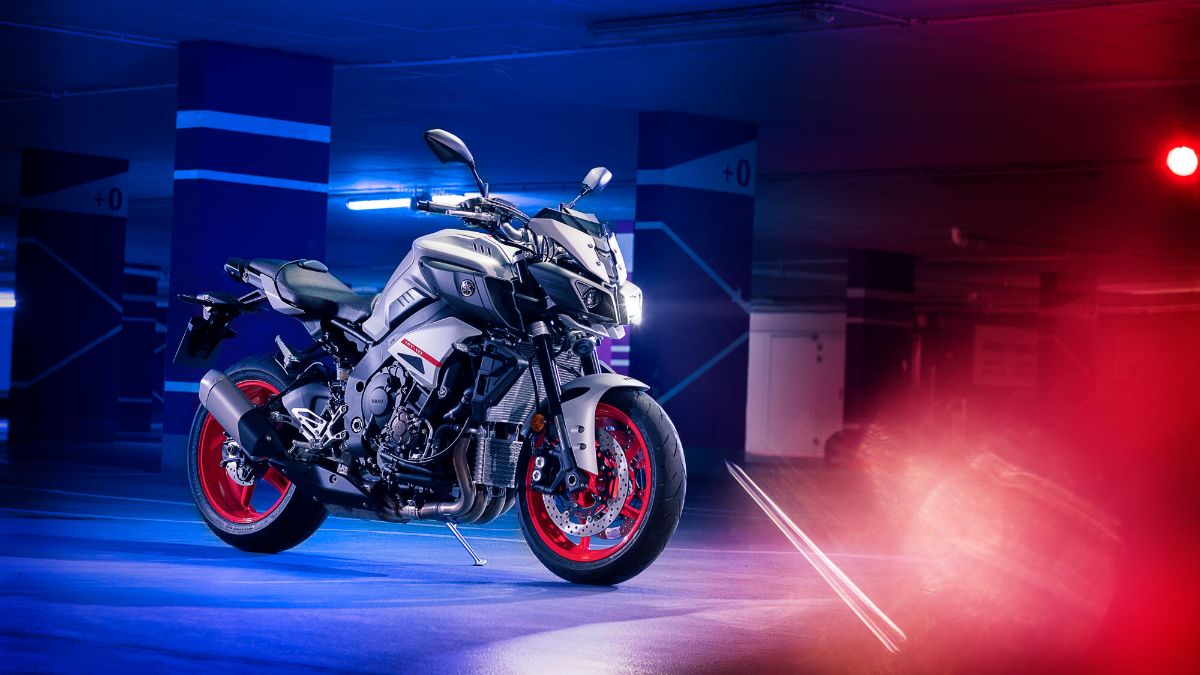 Lichidare de stoc motociclete si scutere Yamaha: