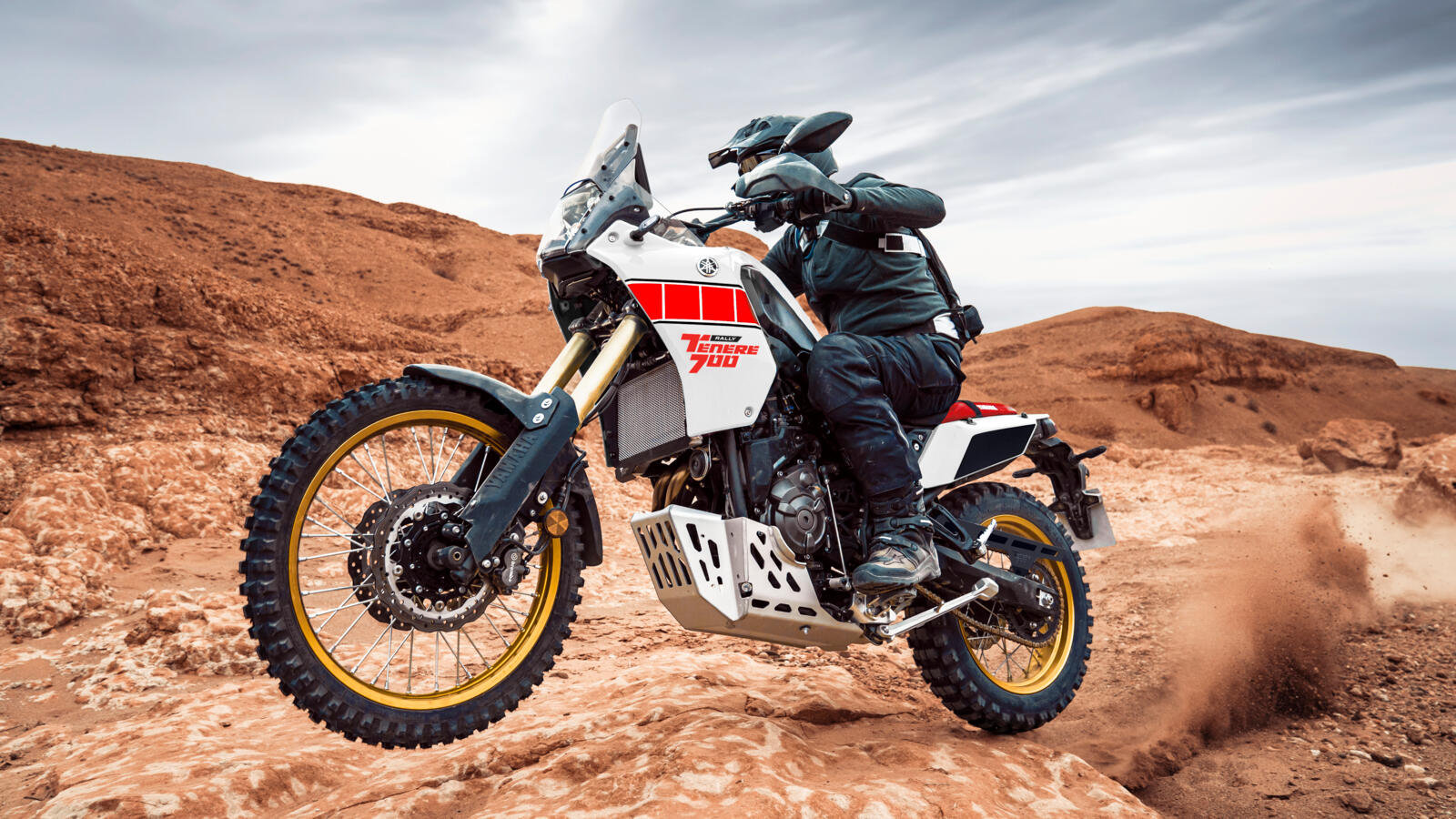 2023_YAM_XTZ700SP_EU_RW_ACT_005_03_preview.jpg