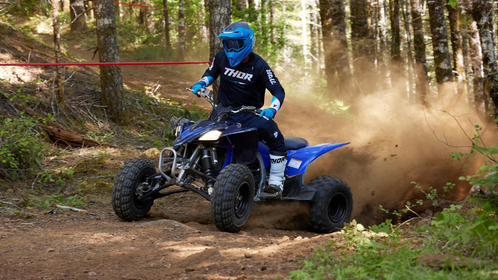 2024_YAM_YFZ450R-24_EU_DPBSE_ACT_004_03_preview.jpg