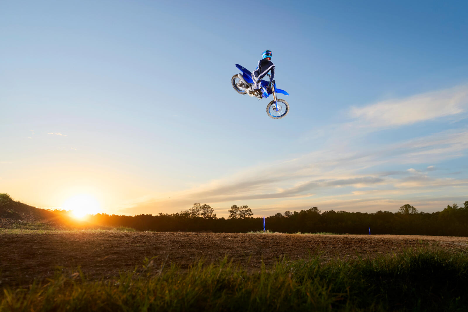 2027_YAM_YZ250F_EU_DPBSE_ACT_008_03_preview.jpg