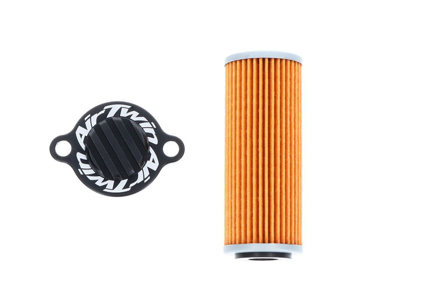 Triumph_Off-Road_Twin_Air_Oil_Filter+Cap.jpg