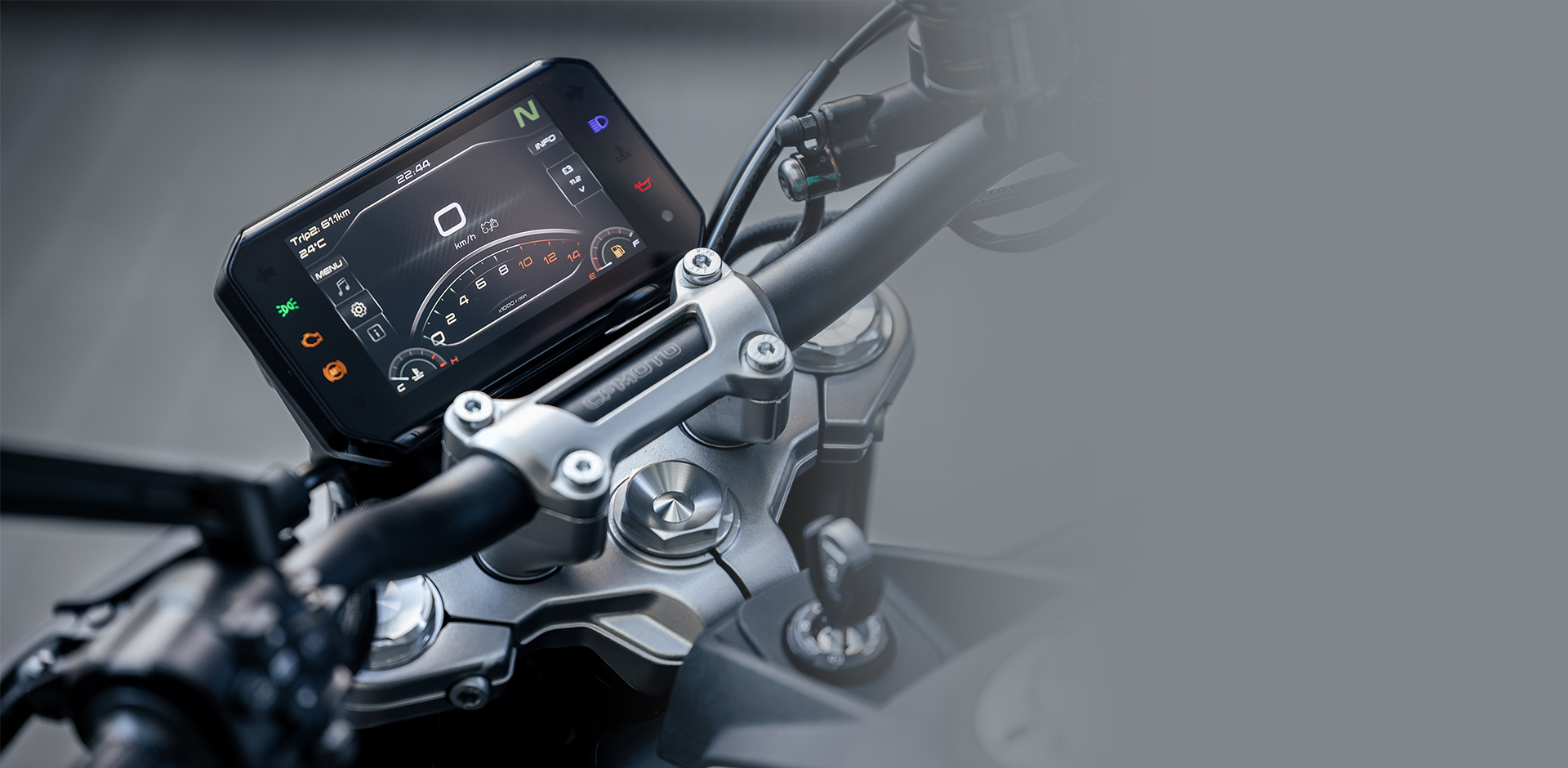CFMOTO 450NK ABS - 2026 — imagine 4