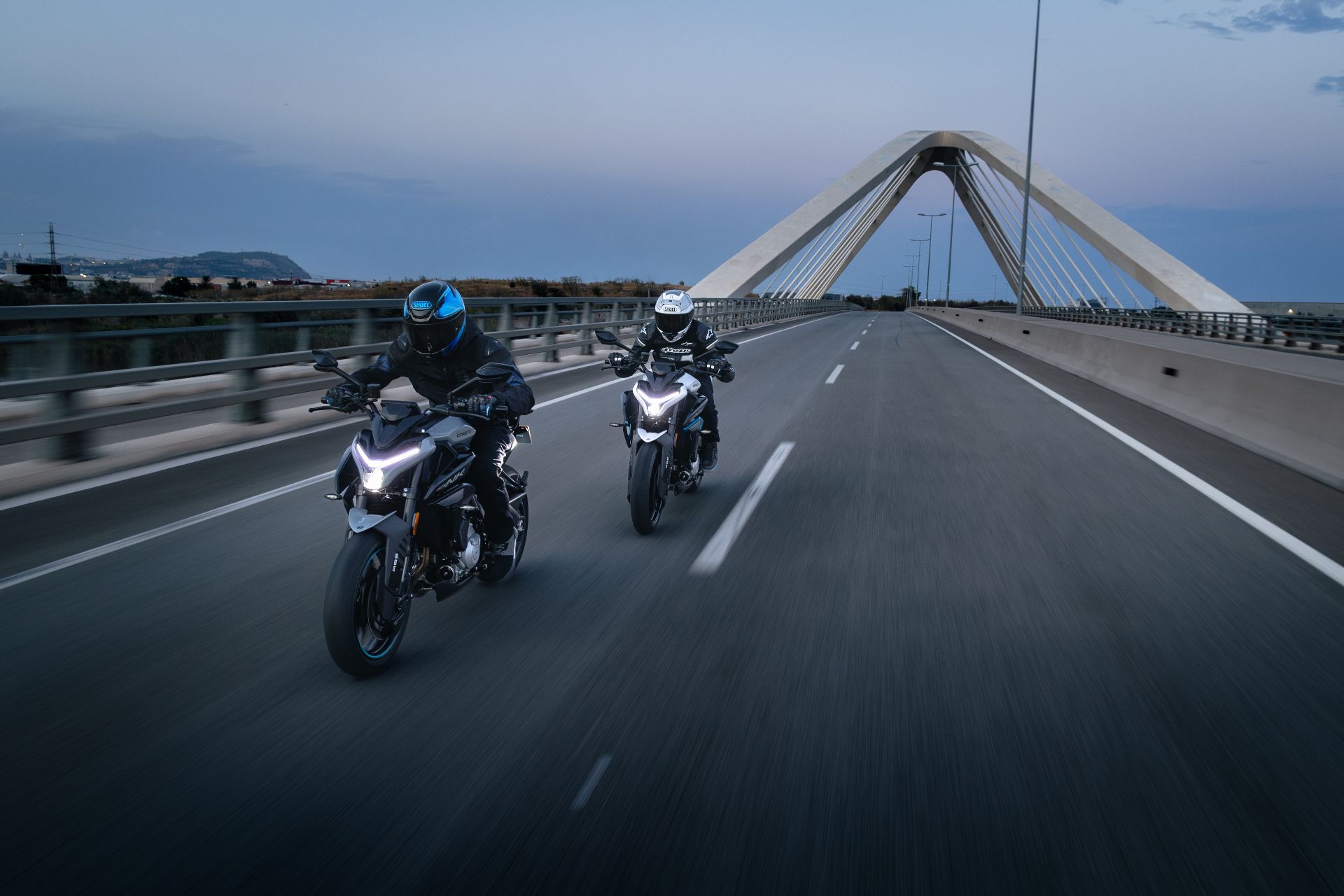 CFMOTO 675NK ABS — imagine 9