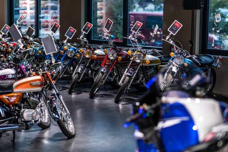 Iti plac motoarele vintage? Iti va placea si Yamaha Motor Europe Collection Hall! — imagine 1