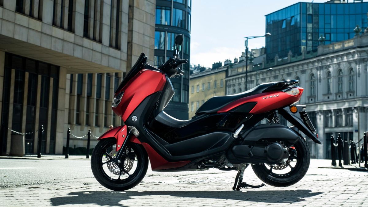 Noile Yamaha NMAX: o modalitate mai smart de a te deplasa prin oras!