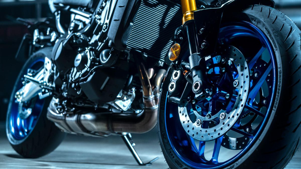 Noua Yamaha MT-09 SP: hyper-naked-ul premium prin excelenta! — imagine 17