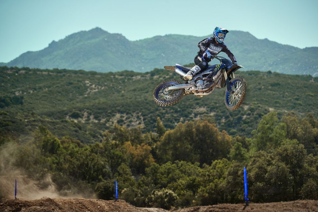 Tinteste podiumul cu Yamaha YZ250F 2021! — imagine 18