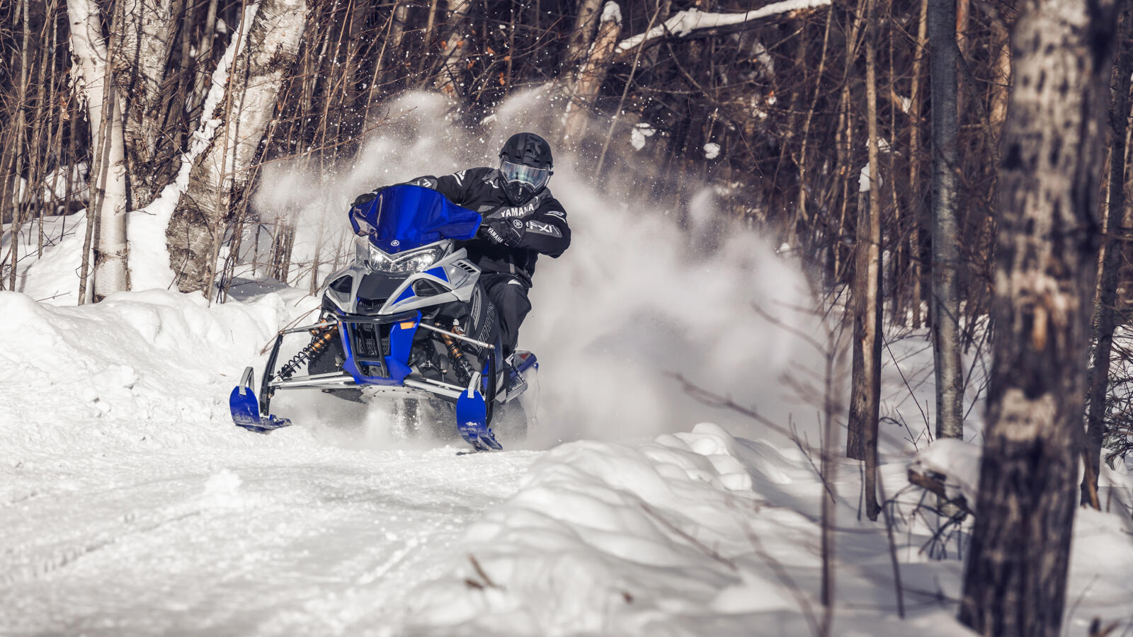 Pe repede inainte: acesta este noul snowmobil Yamaha SRX LE, alaturi de intreaga gama de “imblanzitoare de zapada” Yamaha, pentru sezonul 2022! — imagine 16