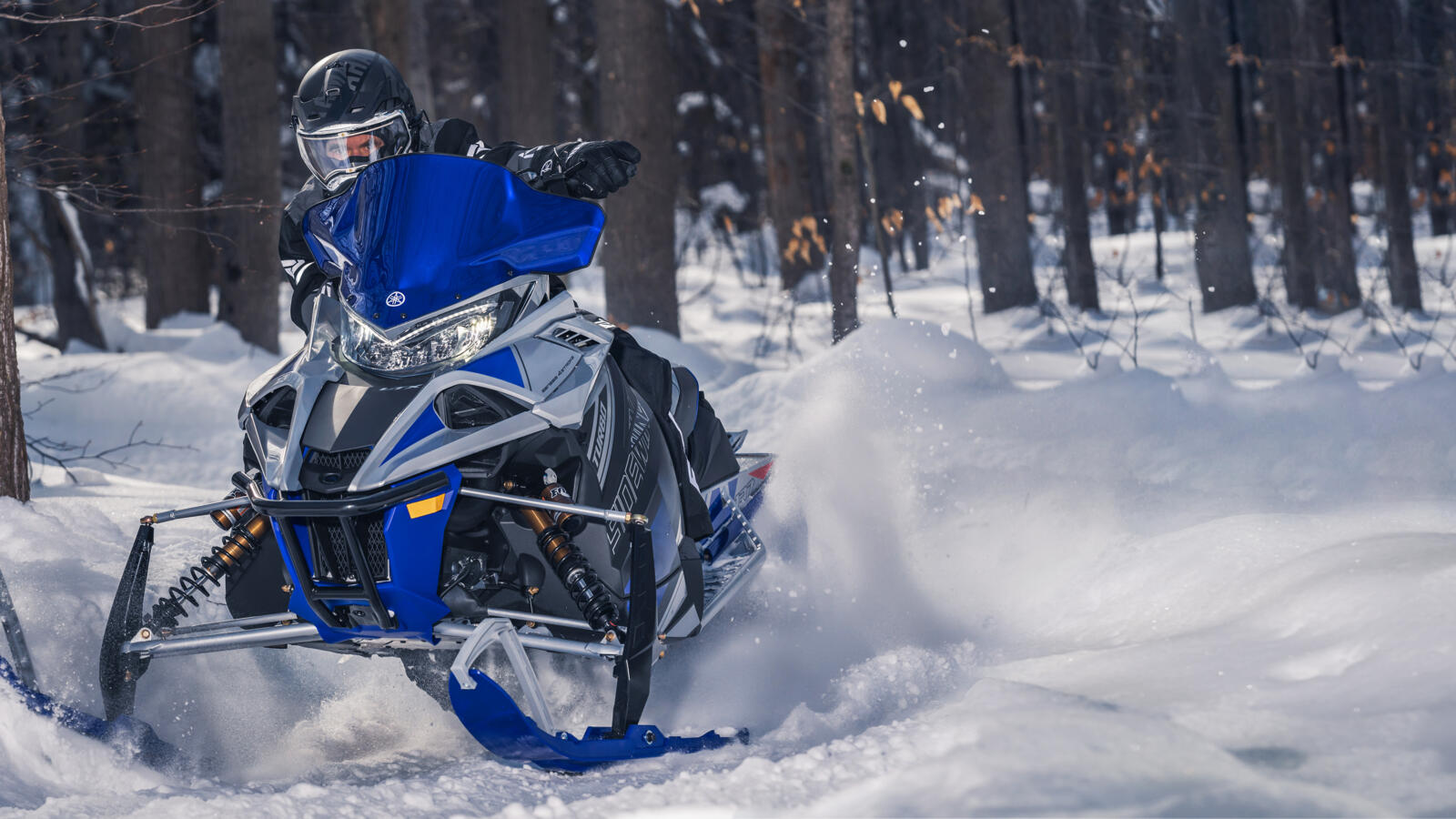 Pe repede inainte: acesta este noul snowmobil Yamaha SRX LE, alaturi de intreaga gama de “imblanzitoare de zapada” Yamaha, pentru sezonul 2022! — imagine 17