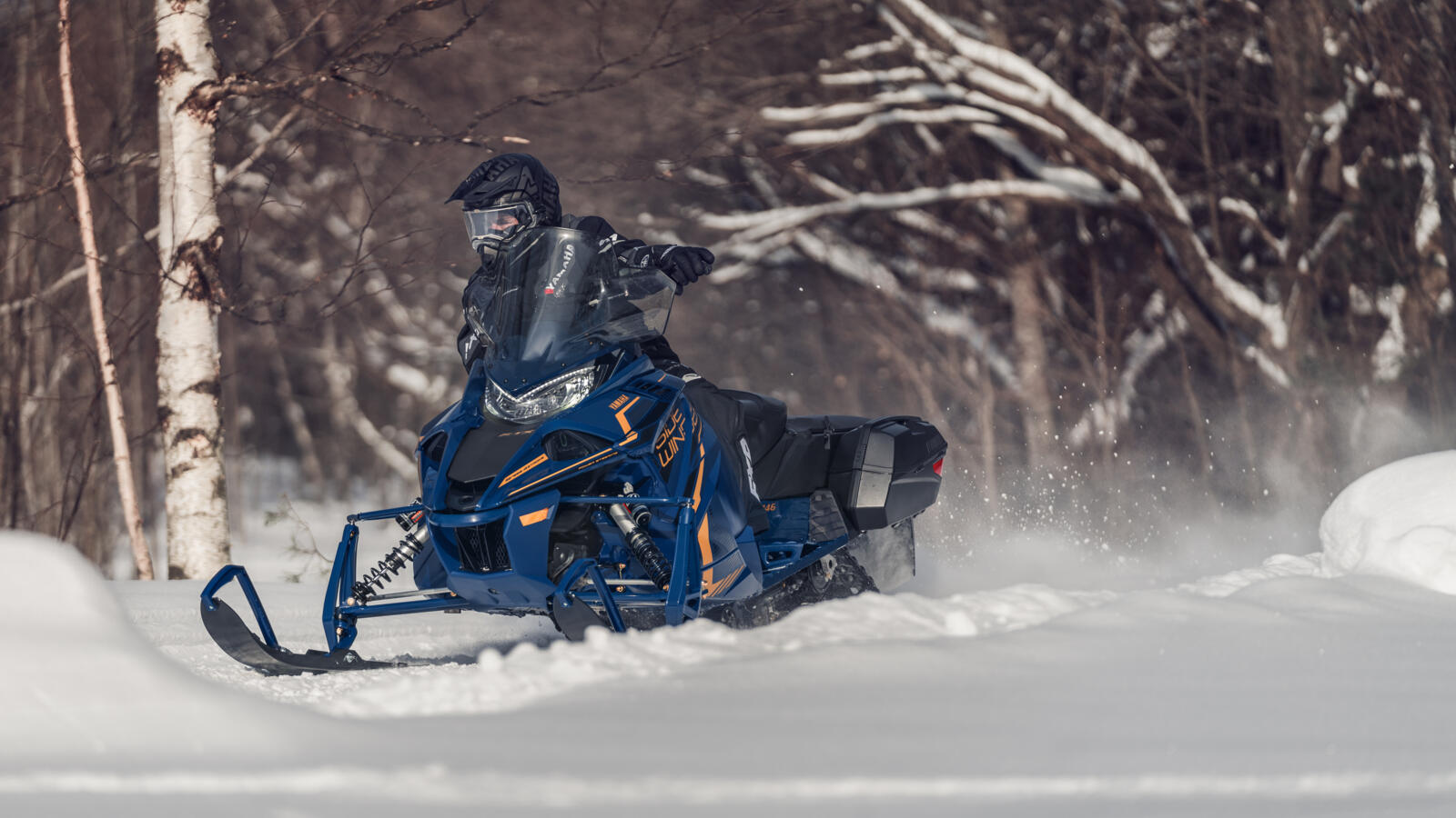 Pe repede inainte: acesta este noul snowmobil Yamaha SRX LE, alaturi de intreaga gama de “imblanzitoare de zapada” Yamaha, pentru sezonul 2022! — imagine 28