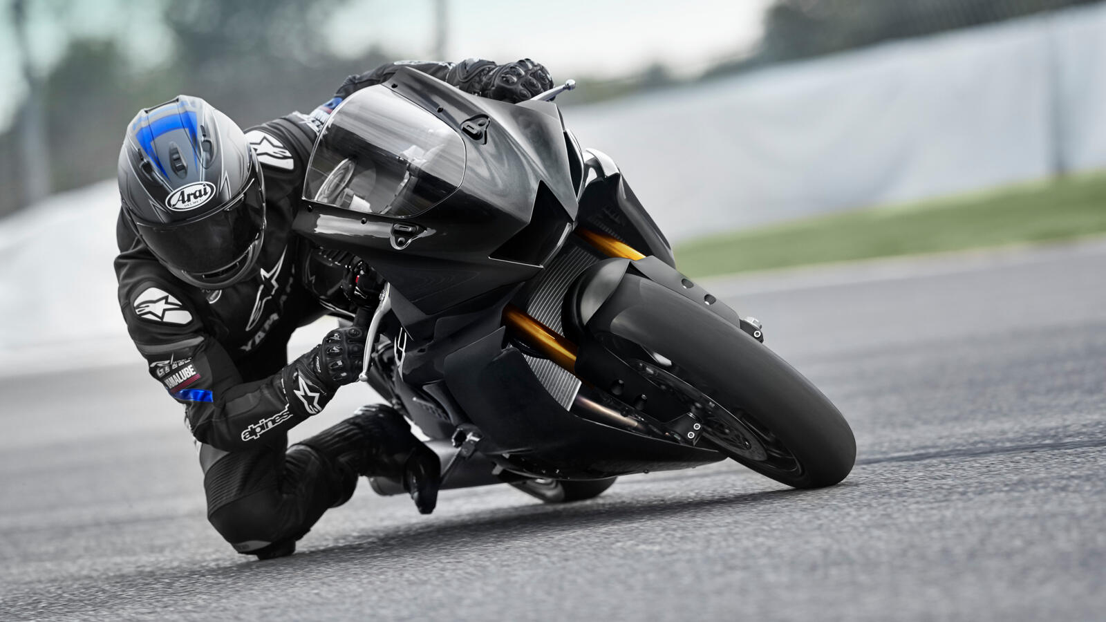 Yamaha prezintă R6 RACE și R6 GYTR pentru 2022 — imagine 3