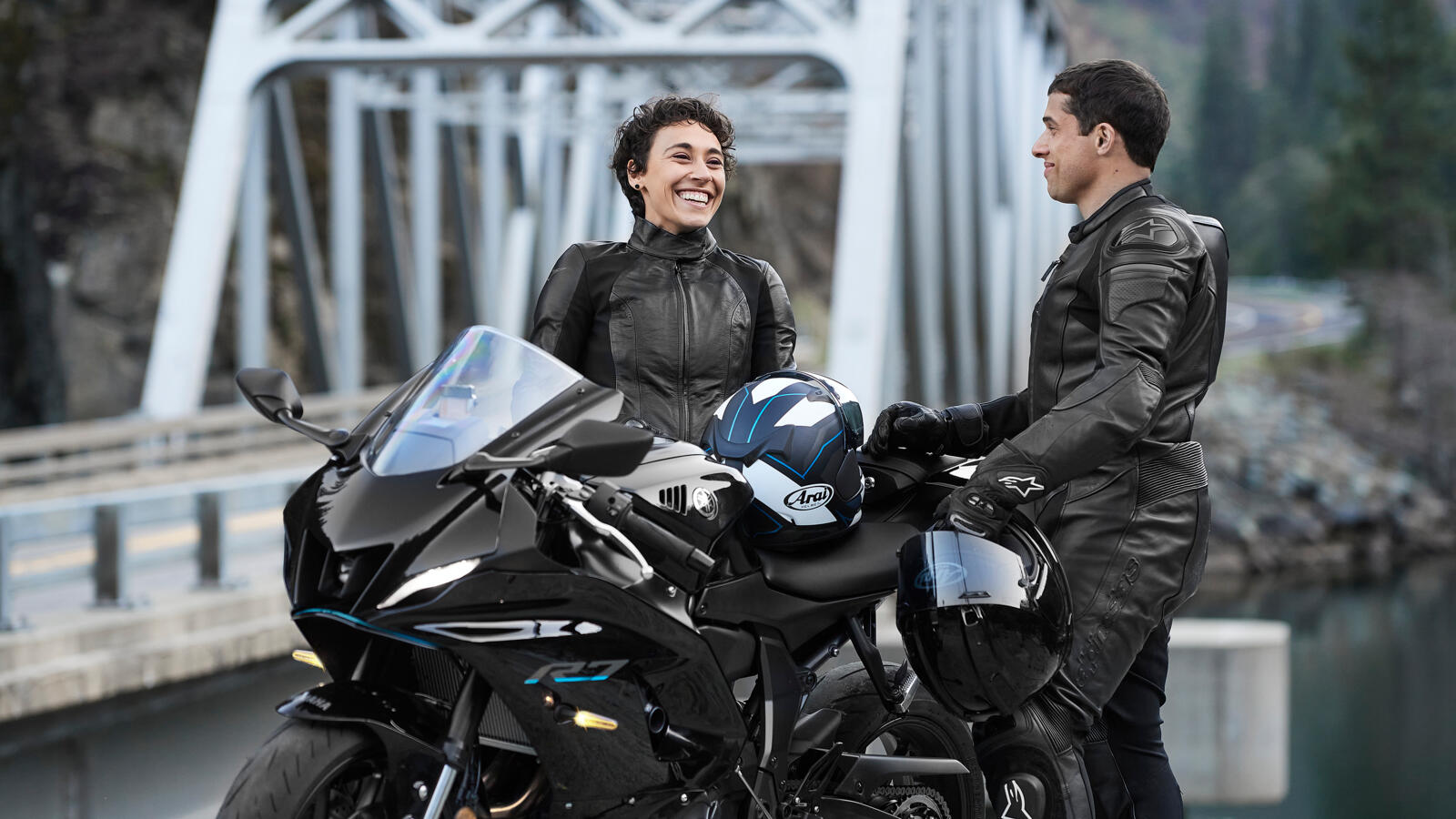 Noua Yamaha R7, sportivitate pe intelesul tuturor! — imagine 21