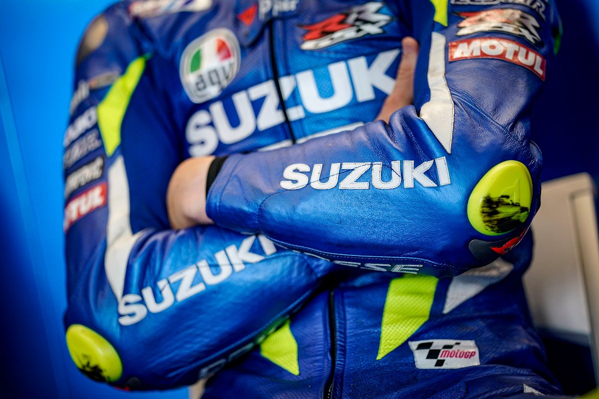 Povestea sliderelor: de la Kenny Roberts și Kevin Schwantz la Philippe Ruggia și Max Biaggi — imagine 3