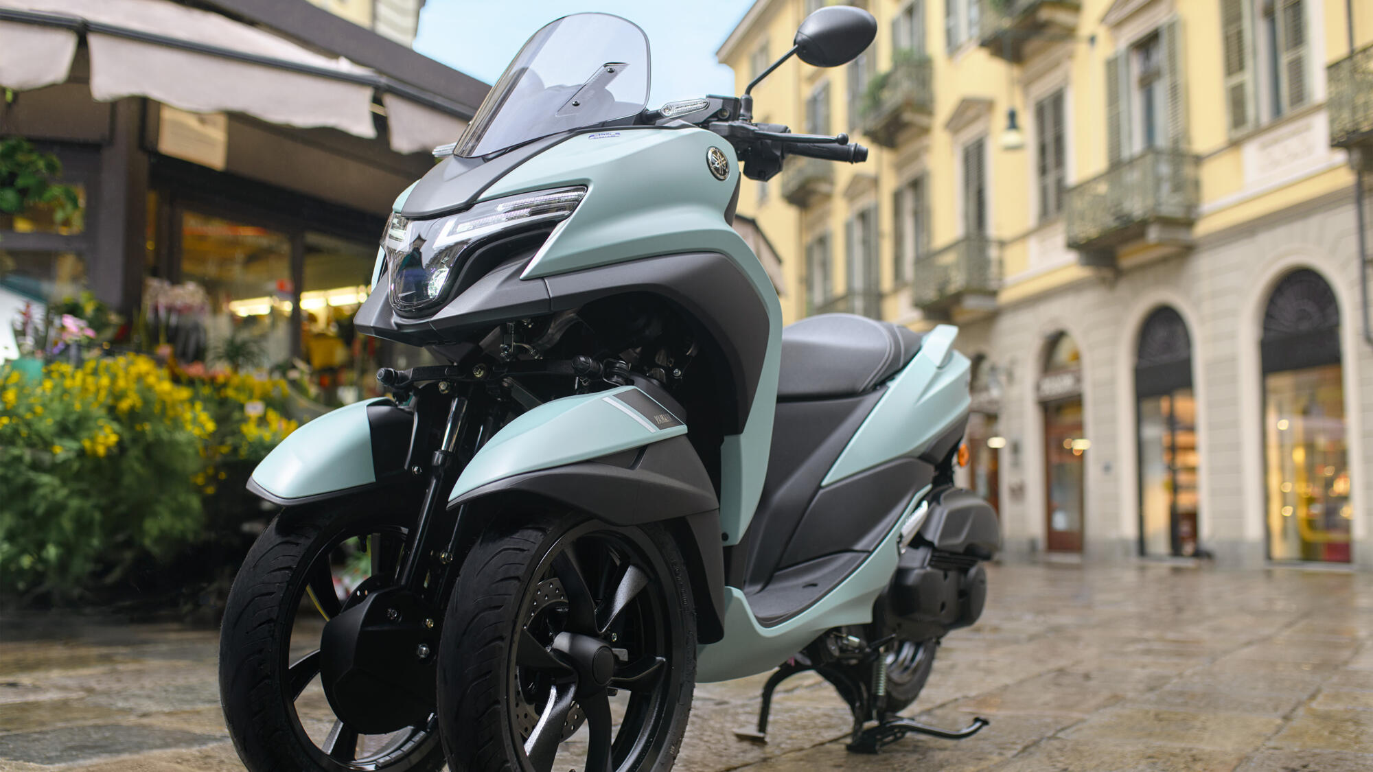 Design nou, elegant și compact al caroseriei