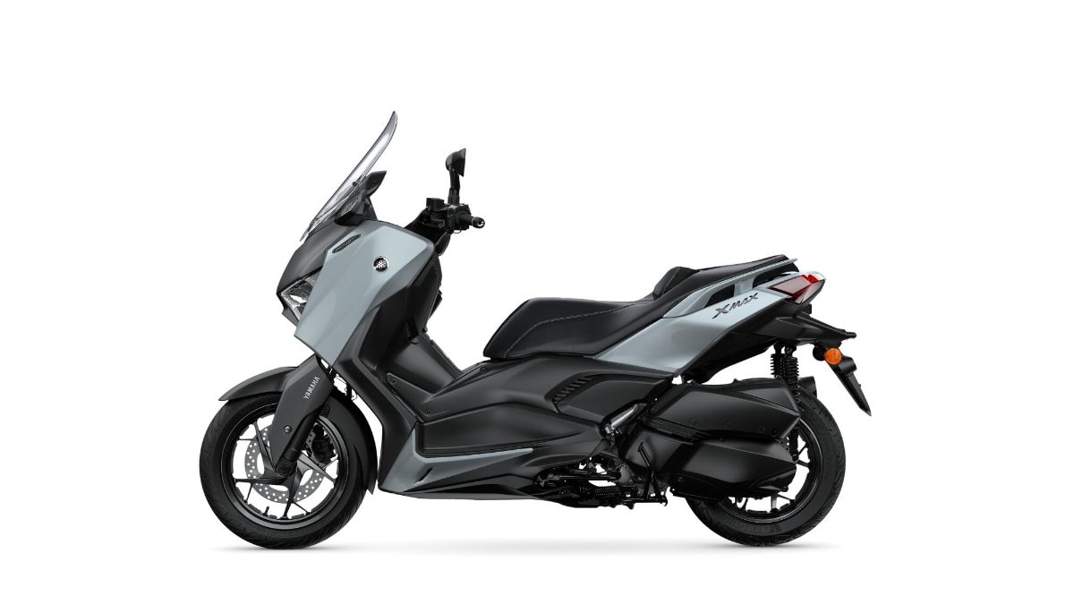 XMAX 300 Tech Max + — imagine 21
