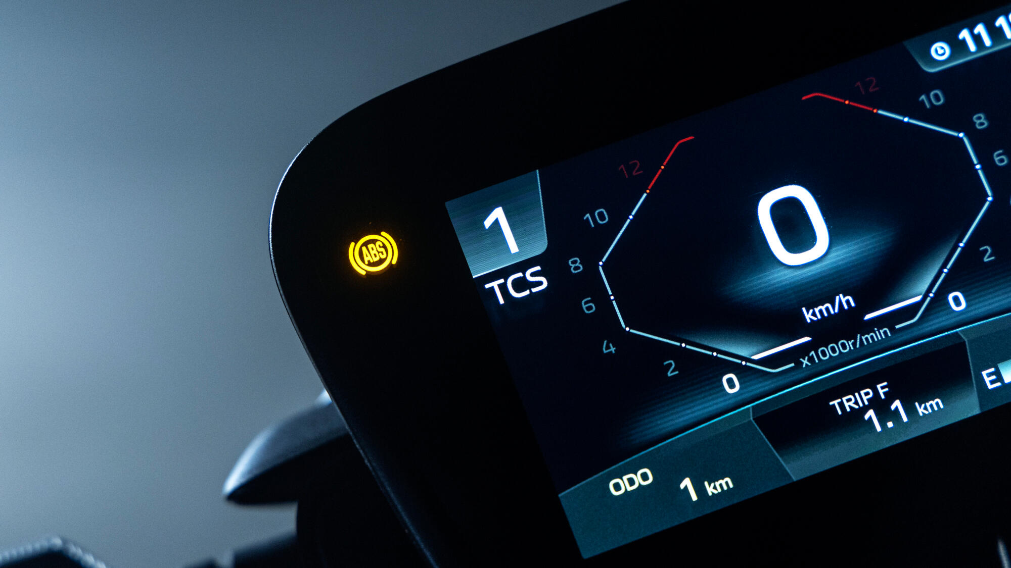 Sistem de control al tracţiunii