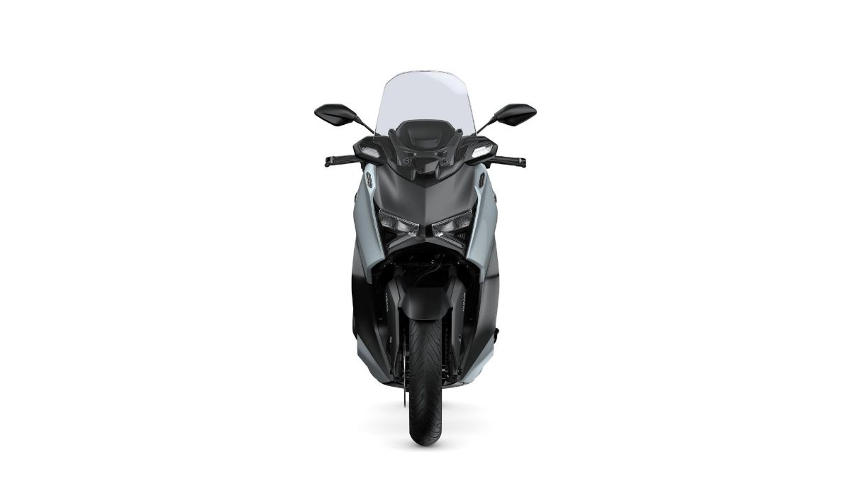 XMAX 125 Tech MAX — imagine 24