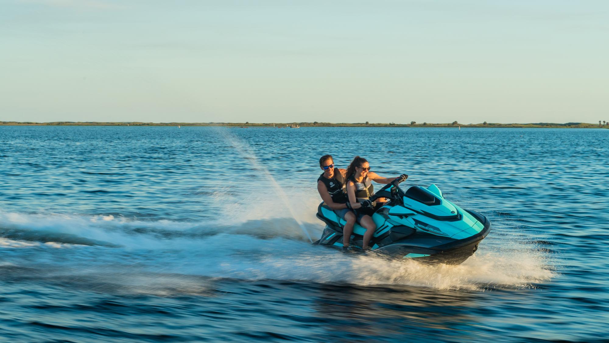 FX Cruiser SVHO 2023 — imagine 3