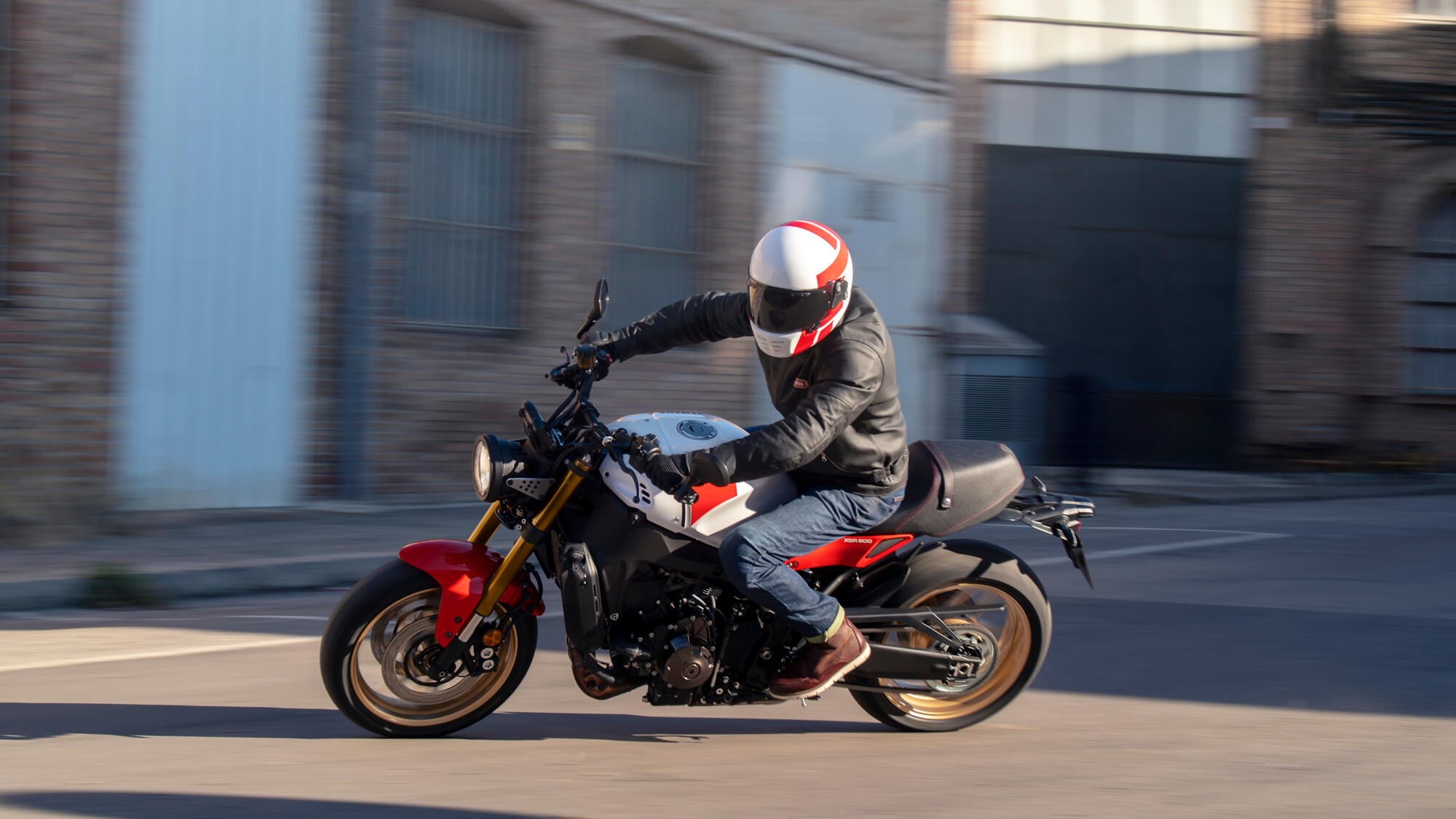 XSR900 — imagine 14