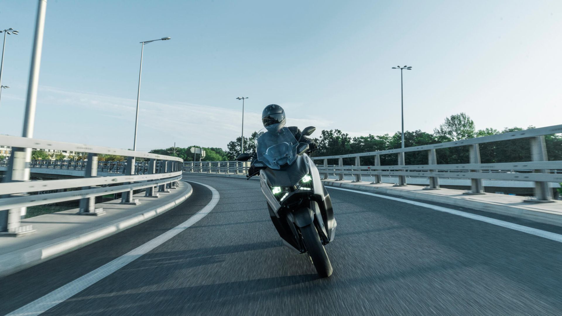XMAX 300 Tech Max — imagine 3