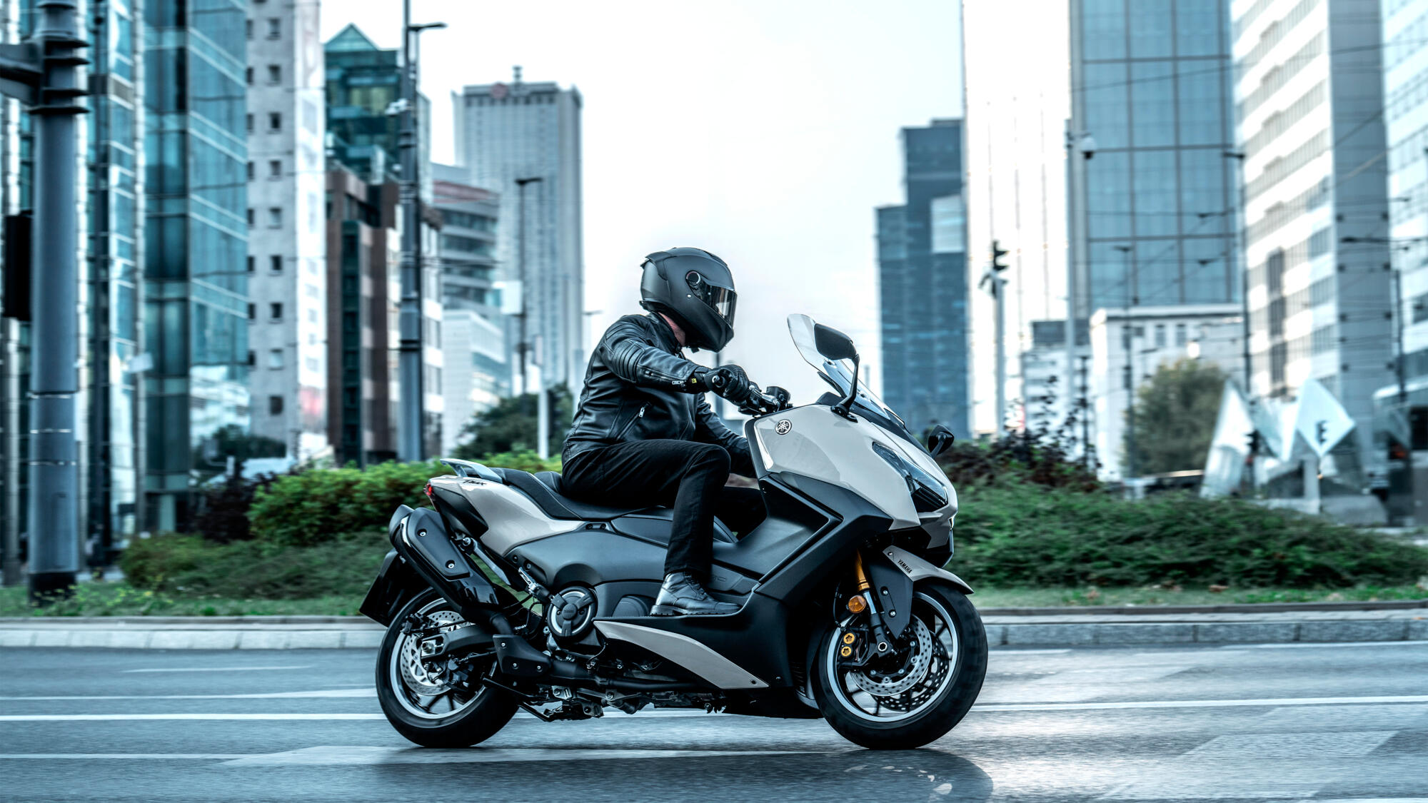 TMAX Tech MAX — imagine 9