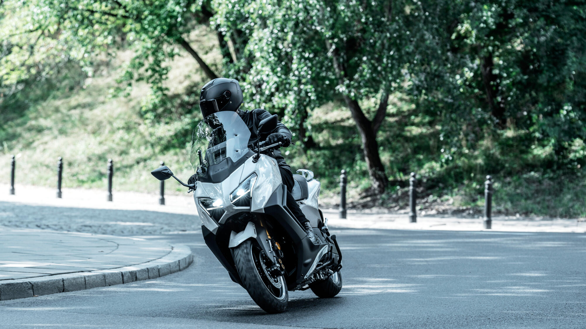TMAX Tech MAX — imagine 23