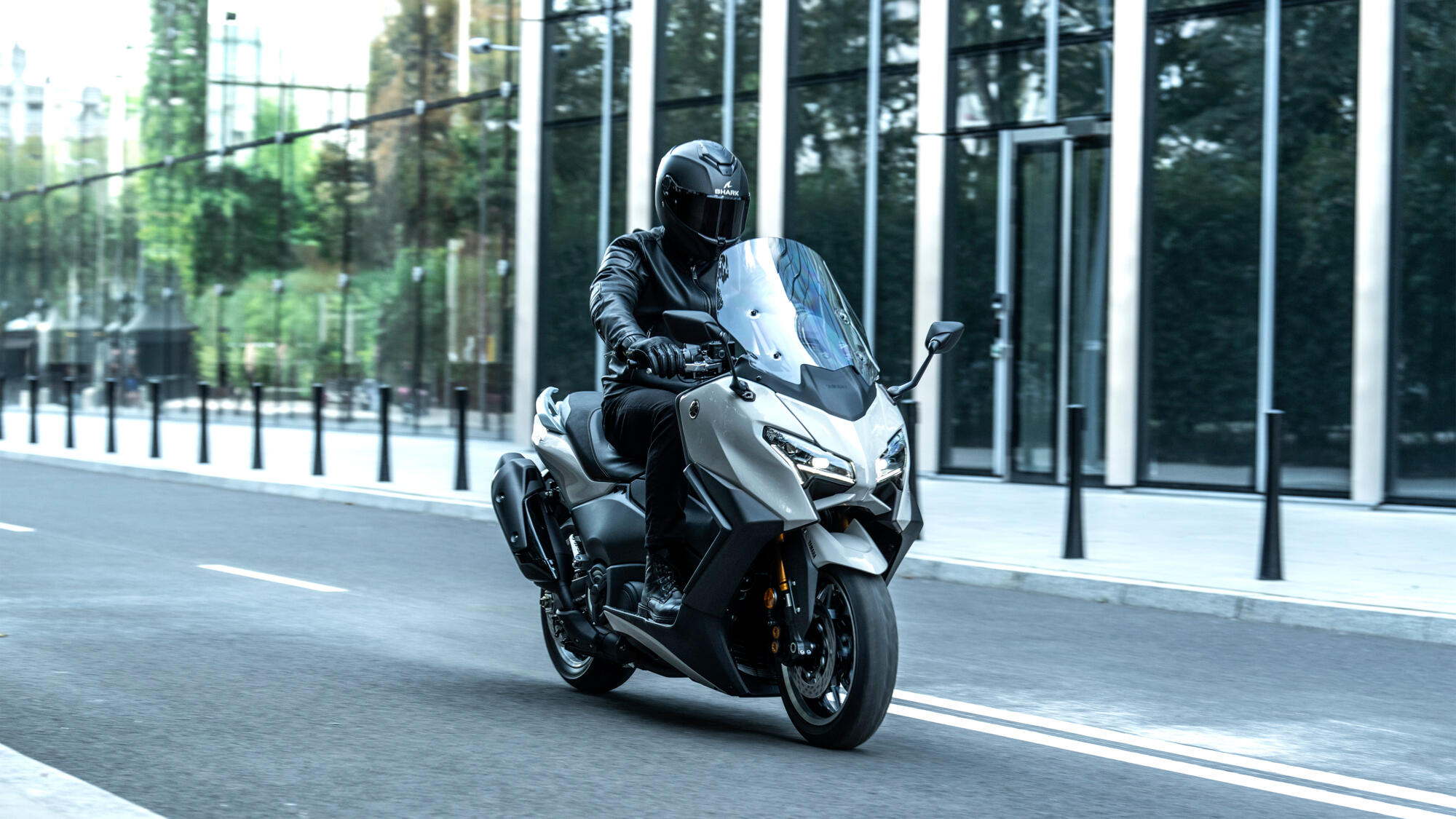 TMAX Tech MAX — imagine 31