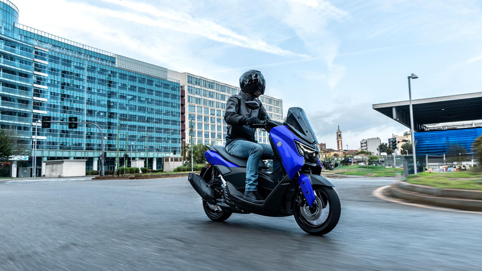 NMAX 125 — imagine 14