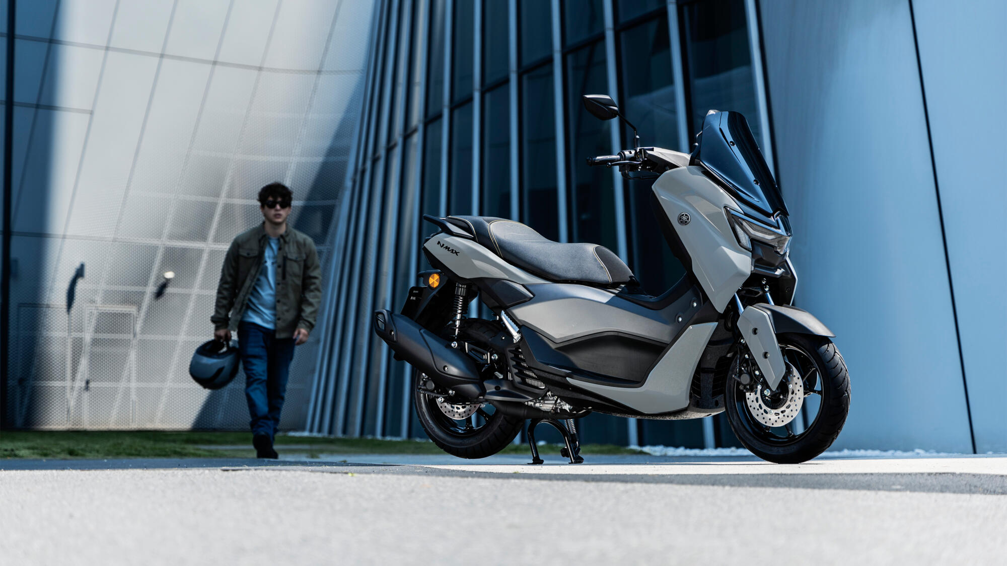 NMAX 125 Tech MAX — imagine 20