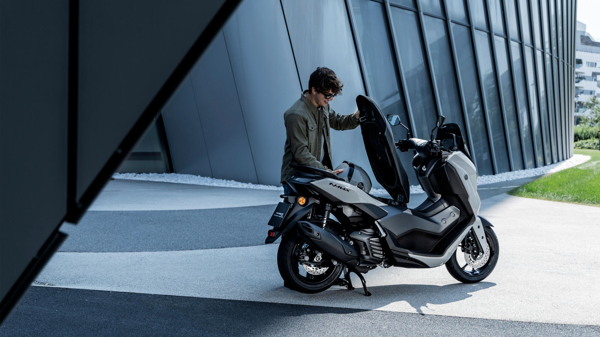 NMAX 125 Tech MAX — imagine 22