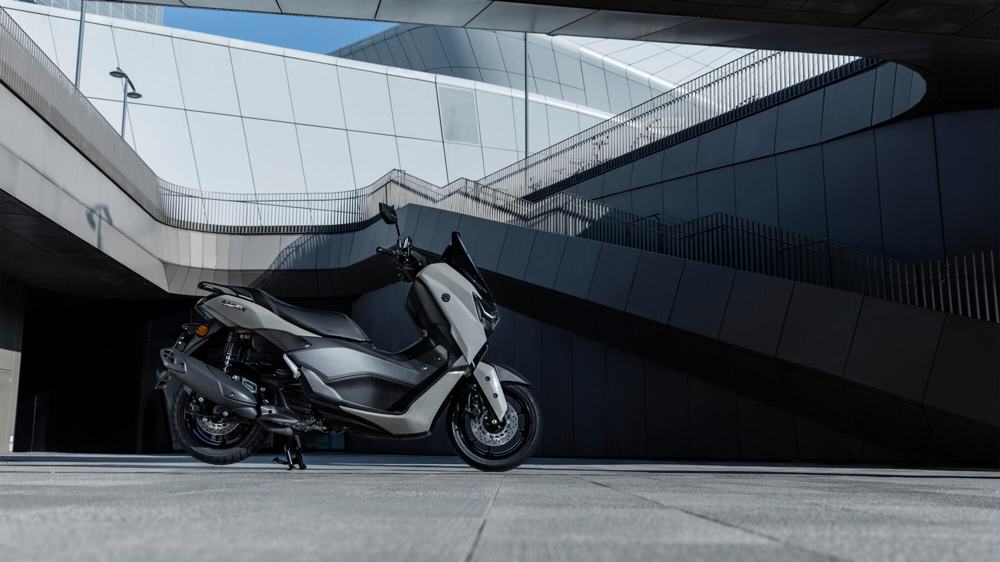 NMAX 125 Tech MAX — imagine 28