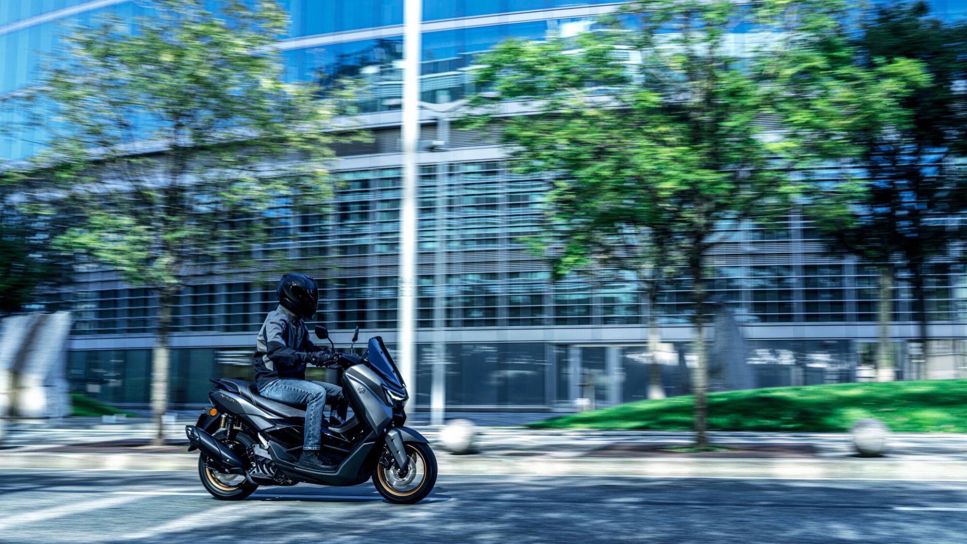 NMAX 155 Tech MAX — imagine 23