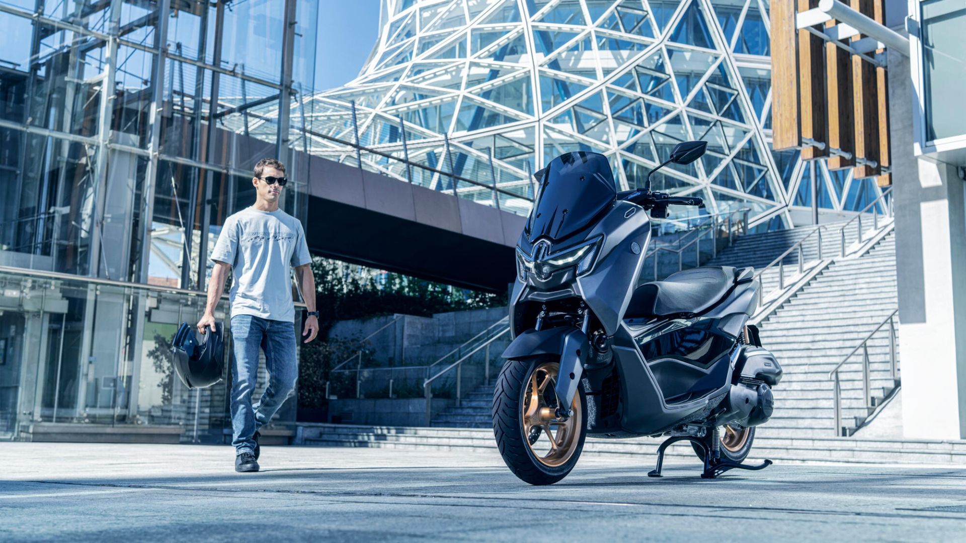 NMAX 155 Tech MAX — imagine 14