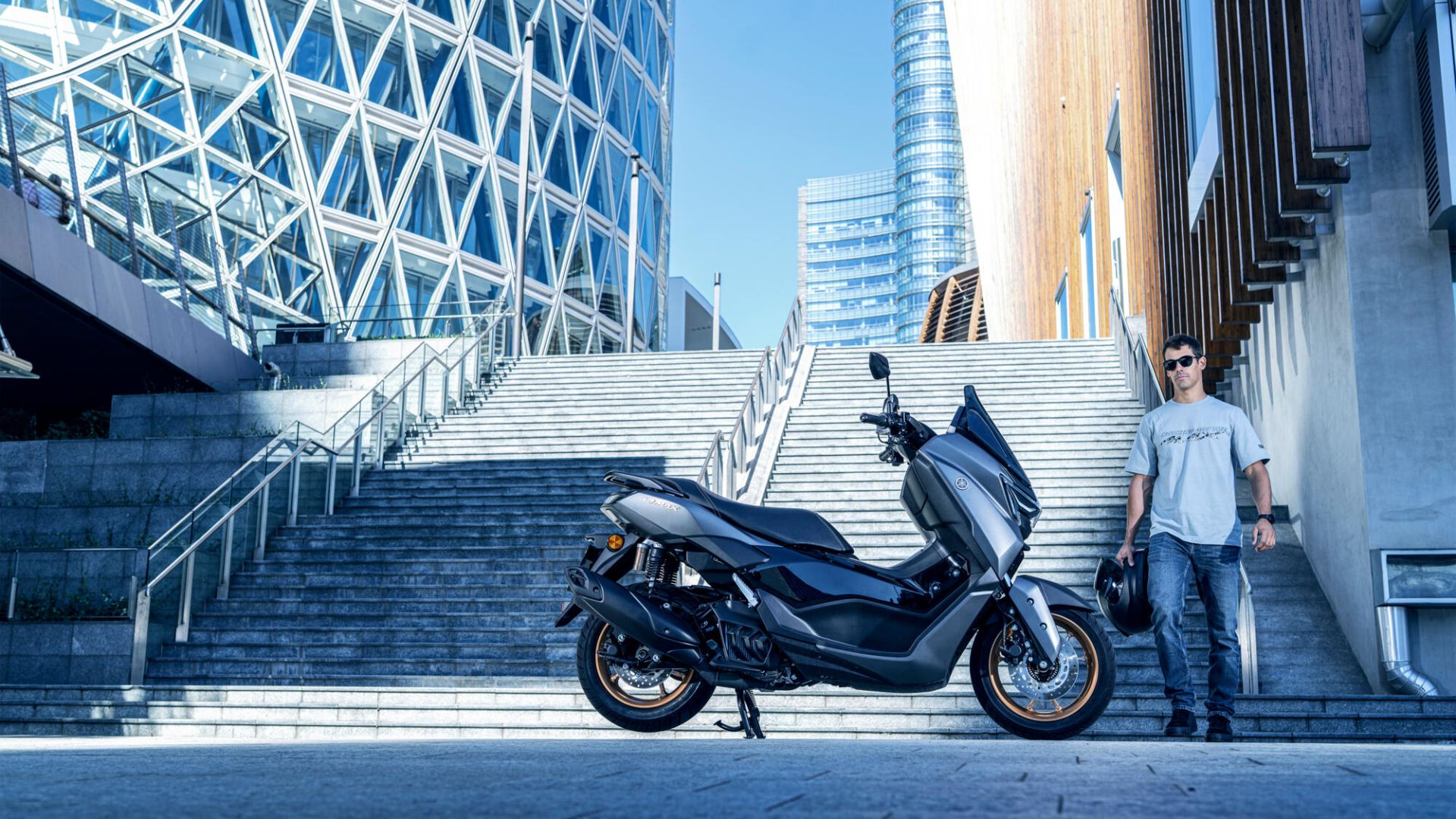 NMAX 155 Tech MAX — imagine 18