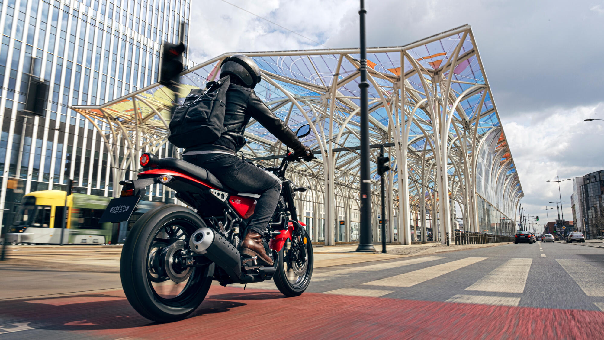 XSR125 — imagine 3