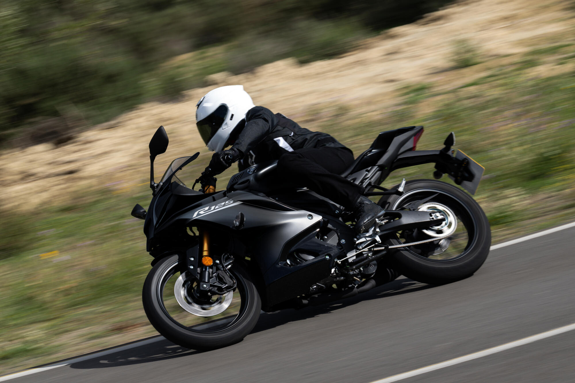 R125 — imagine 7